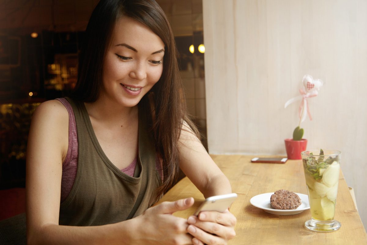 Woman learning What is FedNow.